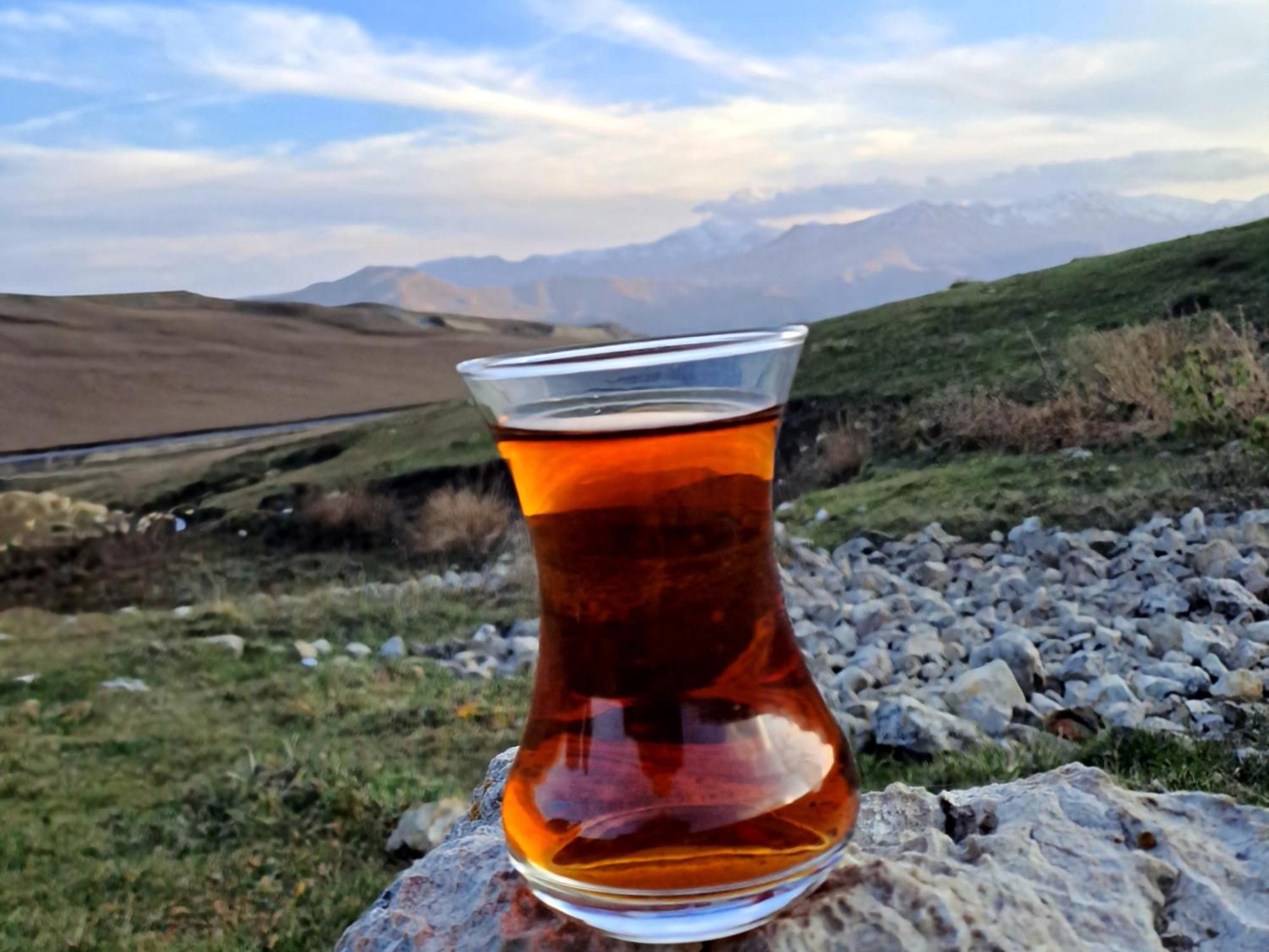 Xinaliq Khinalig Izzet'S Riverside Home Stay Esterno foto