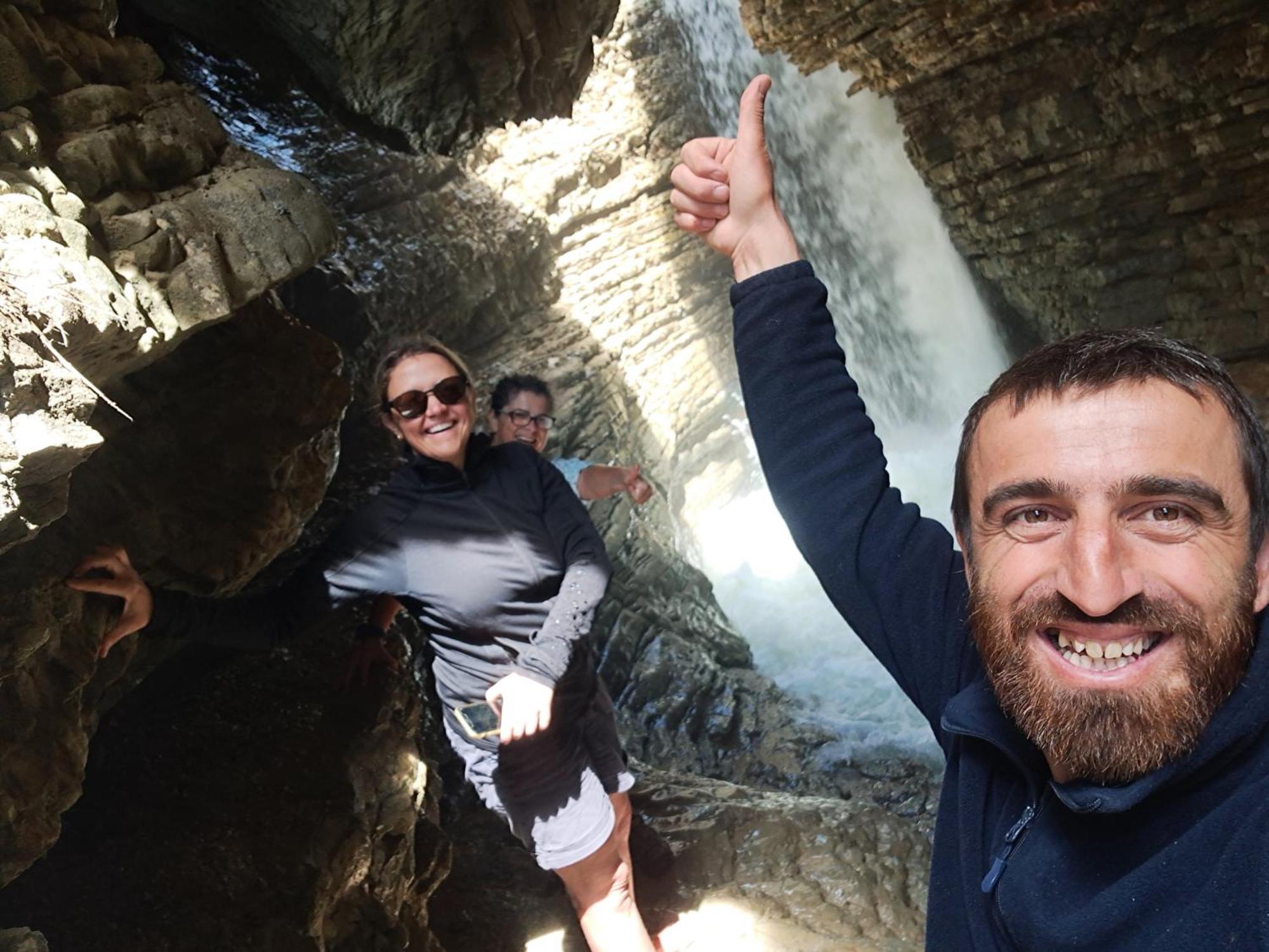 Xinaliq Khinalig Izzet'S Riverside Home Stay Esterno foto